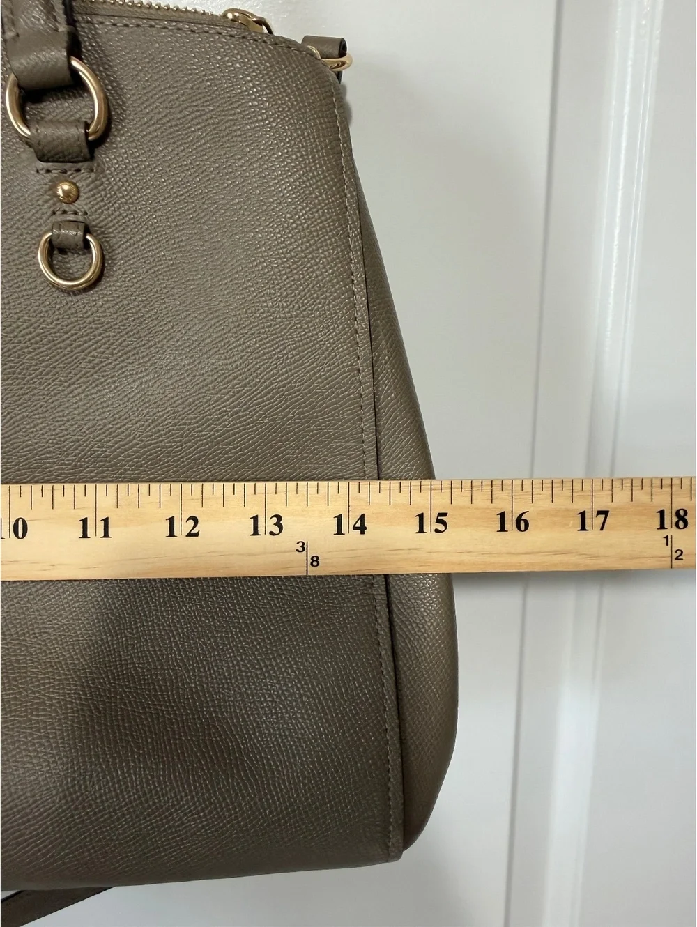 Coach Stanton Carryall Taupe Leather Shoulder Bag with Adjustable Strap
